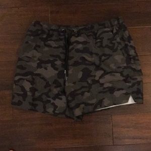 NWB w/tags Men’s New Look Camo Size L